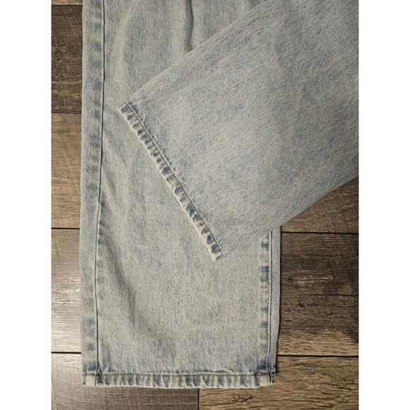 Cape Clique (NEW) Handprint Cutout Jeans Size M - Picture 5 of 7